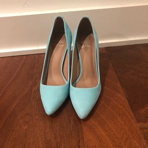 Elliott Luca Suede Pumps Sz 9.5
